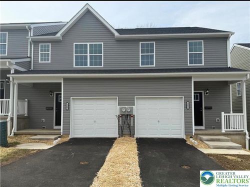 452 S Jordan St, Allentown, PA, 18103-4410 | Card Image