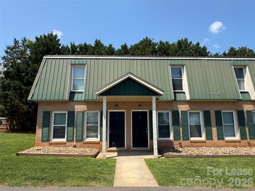 312 W Catawba Avenue, Mount Holly, NC, 28120 | Card Image
