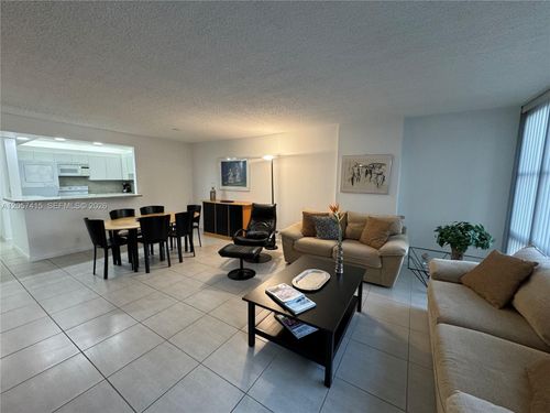 a811-1865 Brickell Ave, Miami, FL, 33129-1635 | Card Image
