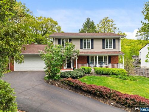 15 Lake Riconda Drive, Ringwood, NJ, 07456 | Card Image