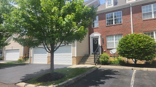 6478 Walnut Fork Dr, Westerville, OH, 43081-7105 | Card Image