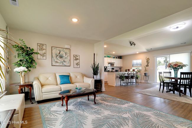 870 Pine Needles Rd, House other with 3 bedrooms, 2 bathrooms and 2 parking in Boiling Spring Lakes NC | Image 18
