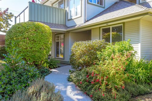 3-340 Young St, Parksville, BC, V9P1C5 | Card Image