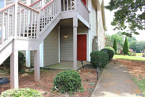 351-351 Waters Edge Ln, Madison, AL, 35758-2561 | Card Image
