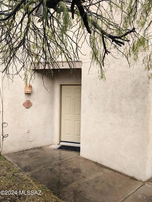 unit-4-3315 E Presidio Rd, Tucson, AZ, 85716-1679 | Card Image