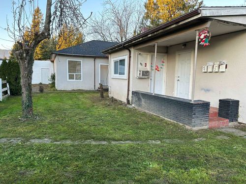 46167 Cleveland Ave, Chilliwack, BC, V2P2X5 | Card Image