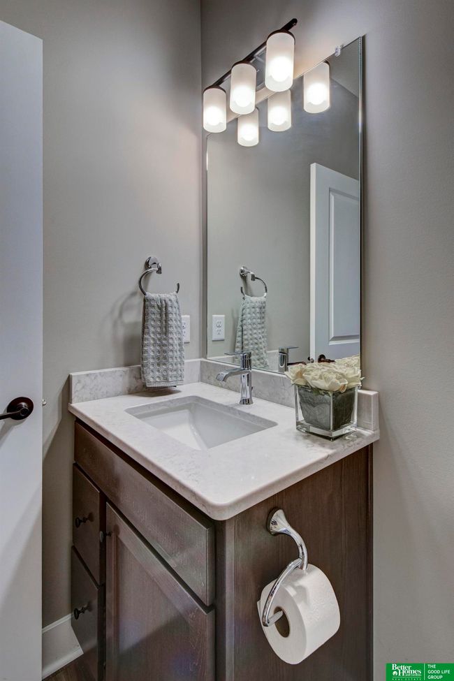 17676 Greenleaf St, Townhouse with 2 bedrooms, 2 bathrooms and 2 parking in Omaha NE | Image 21