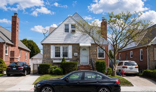 46-29 194th St, Flushing, NY, 11358-3917 | Card Image