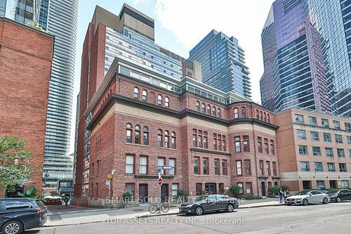 1107-11 St Joseph Street, Toronto, ON, M4Y3G4 | Card Image