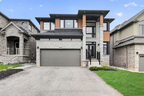 4048 Stadelbauer Dr, Beamsville, ON, L3J0S4 | Card Image