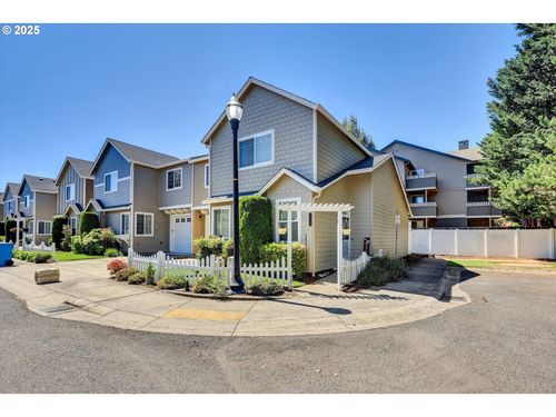 5226 Ne 74th Ct, Vancouver, WA, 98662-3278 | Card Image