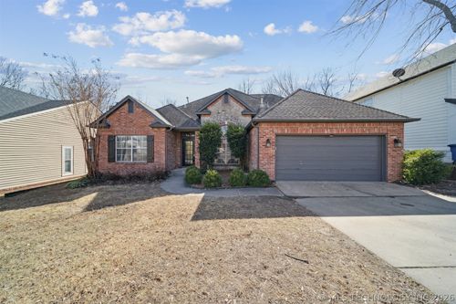 9208 90th St, Tulsa, OK, 74133-4458 | Card Image