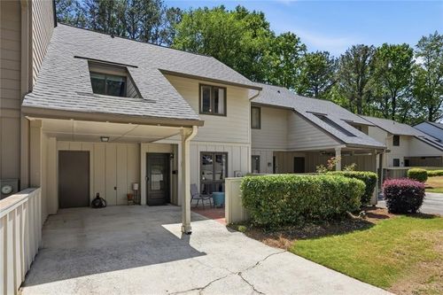 2540 Cedar Canyon Dr Se, Marietta, GA, 30067-6655 | Card Image