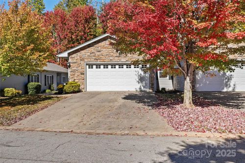 23 Holiday Dr, Arden, NC, 28704-8816 | Card Image