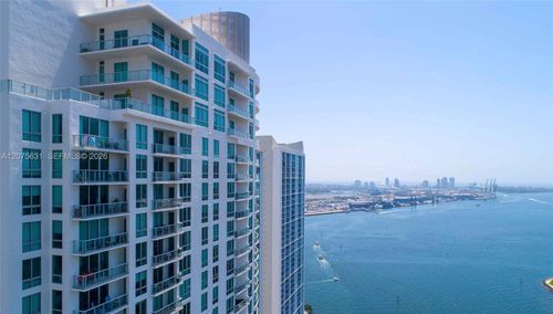 t-2207-300 S Biscayne Blvd, Miami, FL, 33131-5371 | Card Image