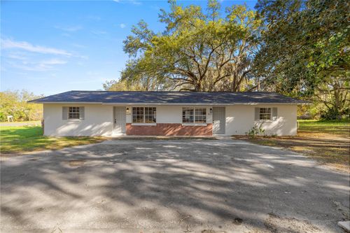 411 Ne 26th Ct, OCALA, FL, 34470-7017 | Card Image