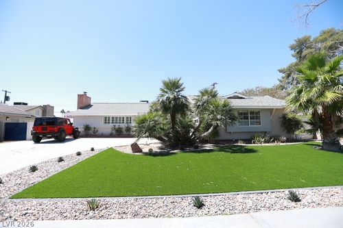 2725 Colanthe Ave, Las Vegas, NV, 89102-2059 | Card Image
