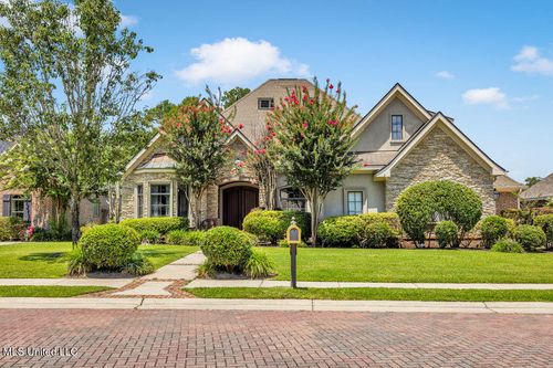 315 Goose Pointe Blvd, Biloxi, MS, 39531-6401 | Card Image