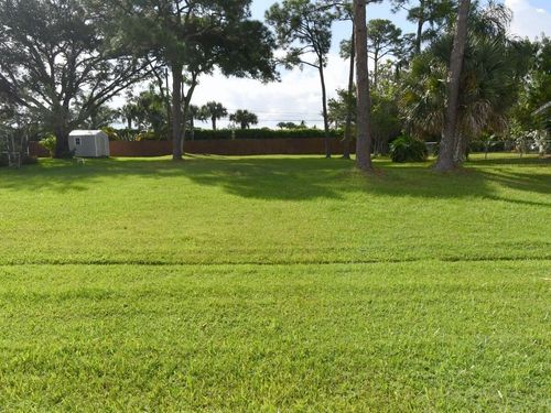 750 Se Karrigan Ter, Port St Lucie, FL, 34983-3216 | Card Image