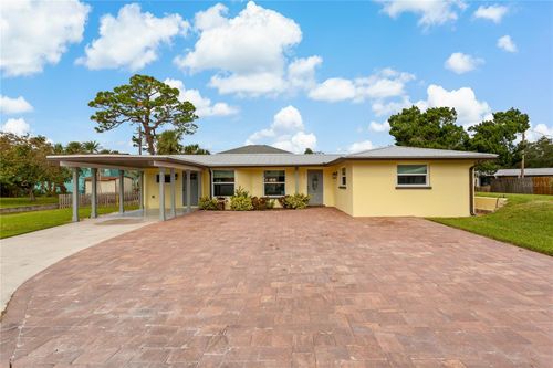 1675 Blakemore Ln, Sarasota, FL, 34231-3704 | Card Image