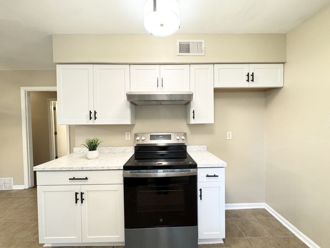 3824 Cazassa Rd, House other with 5 bedrooms, 2 bathrooms and 1 parking in Memphis TN | Image 9