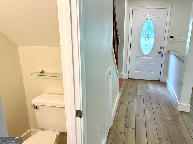 696 Redland Dr, Condo with 2 bedrooms, 3 bathrooms and null parking in jonesboro GA | Image 6
