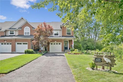439 Beaver Creek Rd, Waterloo, ON, N2V2J8 | Card Image