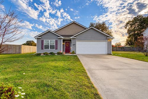 2569 Cottonwood Dr, Sevierville, TN, 37876 | Card Image