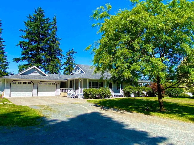 3643 254 St, House other with 10 bedrooms, 7 bathrooms and 20 parking in Aldergrove BC | Image 4