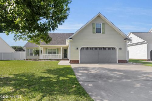 110 Delanie Way, New Bern, NC, 28562-9713 | Card Image