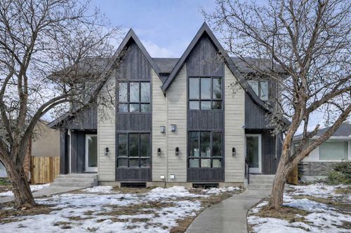 518 22 Ave Nw, Calgary, AB, T2M1N6 | Card Image