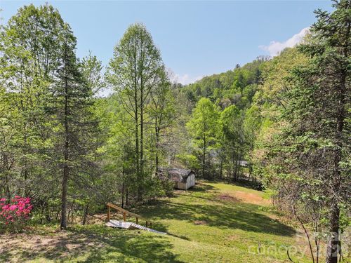 144 Bent Pine Dr, Waynesville, NC, 28785-7356 | Card Image
