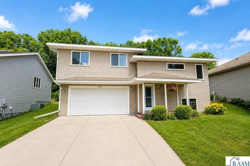 2023 Moore Drive, St. Peter, MN, 56082 | Card Image