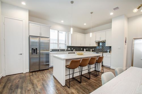 2717 Eado Grove Ln, Houston, TX, 77003-1159 | Card Image
