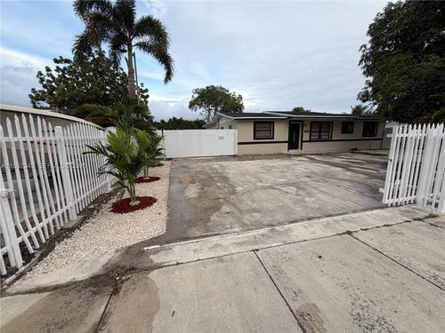 29939 Sw 159th Dr, Homestead, FL, 33033-3411 | Card Image