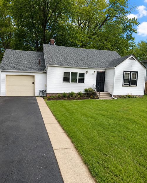 15739 Whipple Ave, Markham, IL, 60428-3967 | Card Image