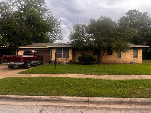 7904 Lazy Lane Rd, North Richland Hills, TX, 76180-7152 | Card Image