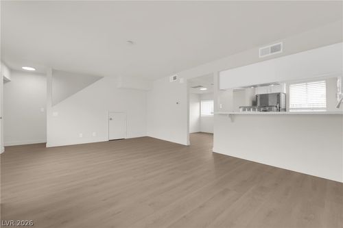 c-200 N Bruce Street, Las Vegas, NV, 89101 | Card Image
