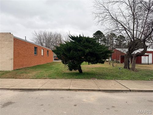 184 N E L Hawks St, Puxico, MO, 63960-1002 | Card Image
