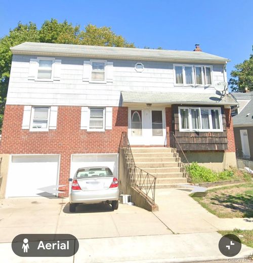 1-7 Jefferson Ave, Valley Stream, NY, 11580-2925 | Card Image