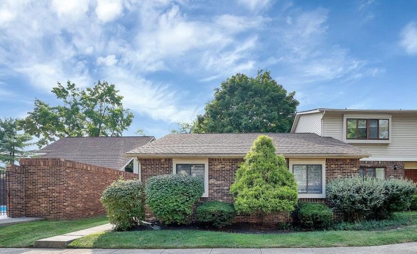 Sequoia Dr, Reynoldsburg, OH 43068