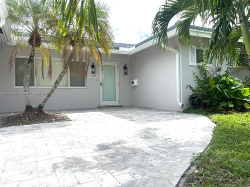 1120 Se 6th Ter, Pompano Beach, FL, 33060-9404 | Card Image