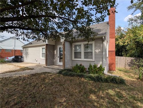 10912 E State Route 350, Raytown, MO, 64138-2366 | Card Image