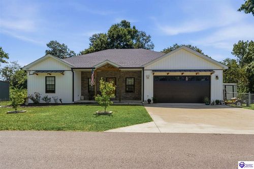 3013 Centerview Rough River Ln, Hudson, KY, 40145-7729 | Card Image