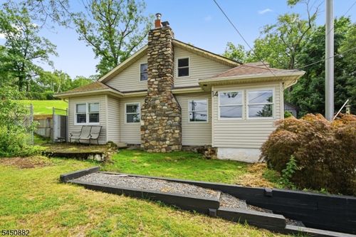 14 Alpine Dr, Lake Hopatcong, NJ, 07849-1245 | Card Image
