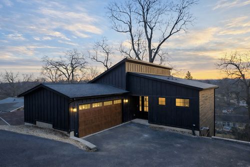 298 Apache Trl, Lake In The Hills, IL, 60156-1405 | Card Image