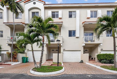 apt-14-21399 Marina Cove Cir, Aventura, FL, 33180-4029 | Card Image