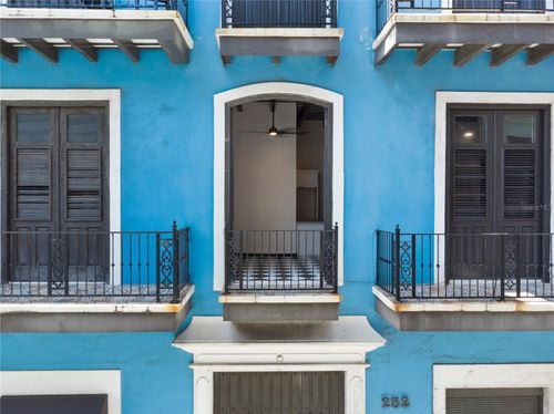 252-252 Calle De La Fortaleza, San Juan, PR, 00901-1743 | Card Image