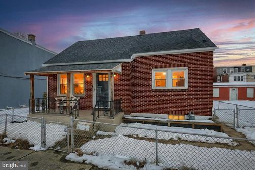 231 Rockdale Ave, YORK, PA, 17403-3924 | Card Image