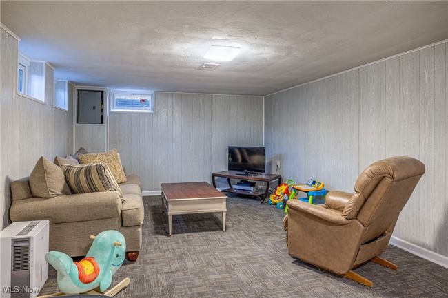 10050 Reichert Rd, House other with 3 bedrooms, 2 bathrooms and null parking in Parma OH | Image 17